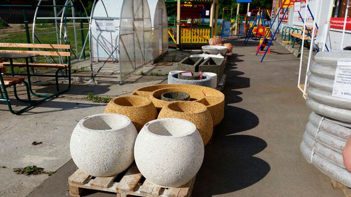 Вазон из каменной крошки
