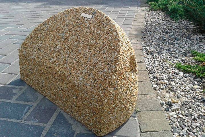 Ограждение из каменной крошки