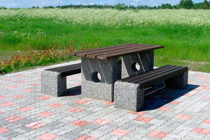 Скамейка из каменной крошки